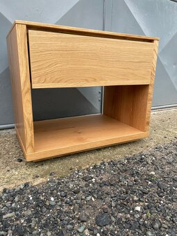 Noční stolek Kave Home - 10