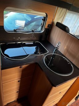 LMC Breezer H737G - 10