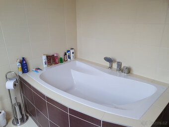 PRONÁJEM BYTU 2+KK VE ZLÍNĚ V LOUKÁCH - 10