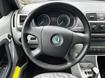 Škoda Roomster 1,2i 47kW, r.v. 2007, nová STK, nový olej - 10