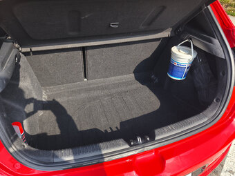 KIA Ceed 1,6 CRDi - 10