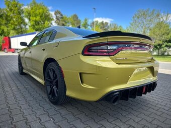 Dodge Charger 5.7 R/T Super Trackpak (č.1086) - 10