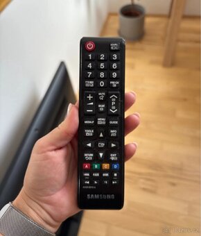 TV Samsung - 10