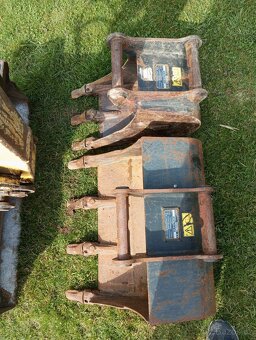 Prodám mini bagr Yanmar SV18 - 10