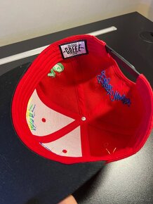 Snapbacky KALI – originální merchandise, nikdy nenošené - 10