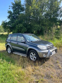 Toyota Rav4, 2.0vvti automat, rok 2006 - 10