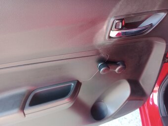 Suzuki Swift - 10