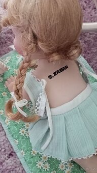 Sběratelské panenky z porcelánu i zn.Oncrown a Zasan - 10