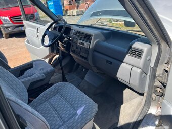 Vw transporter t4 multivan 2.4D - 10