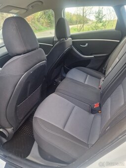Hyundai I30 Combi 1.6 crdi - 10