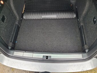 Škoda Superb 3 2.0 tdi manual,tažné, nová STK, rozvody, olej - 10