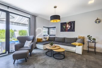 Rodinný dům 6+kk, Byšice, okres Mělník - 10