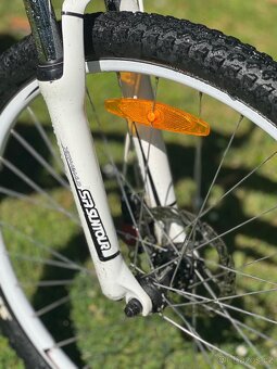 Horské kolo Specialized Hardrock Sport - 10