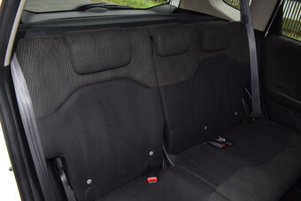 Honda Jazz 1.4i-VTEC 73kW, 1.majitel, SERVISKA, rok 2013 - 10