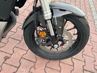 Honda CB 125 R 2021 - 10