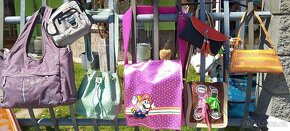 Kabelky a tašky,peněženky nošené i nové - 10