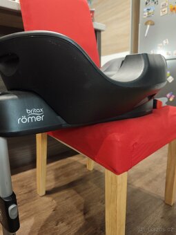 Autosedačka Britax Römer Baby Safe 2 - 10