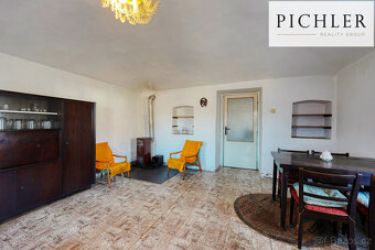 Prodej rodinného domu 215m2, pozemek 928m2 - 10