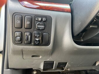 Toyota Land Cruiser Executive,4.0 V6 benz,automat,4x4,2005 - 10