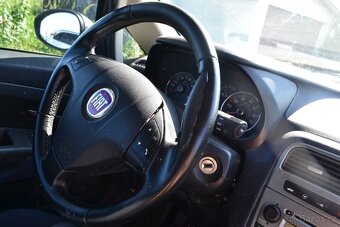 Fiat Punto 1.3 JTD - 10