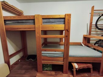 Dvoupatrová postel - 10