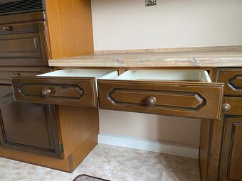 Kuchyňská linka se spotřebiči dovezena z Německa - 10