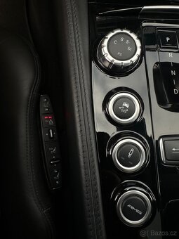 Mercedes Benz CLS 63 AMG - 10