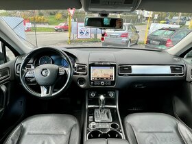 VW Touareg 3.0 TDI 150 kW 4x4 Aut Xenon,Navi,DPH - 10