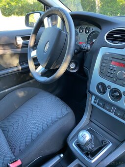 FORD FOCUS CABRIO - 10