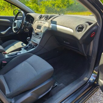 Ford Mondeo 2.0 TDCI 103kw - 10
