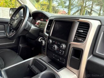 Dodge RAM 5.7 hemi rok 2018  verze Sport - 10