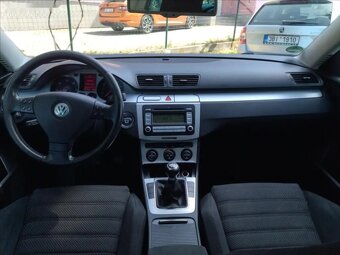 Volkswagen Passat, 2,0 TDi Sport - 10