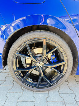 Volkswagen Golf R Performance 2.0 TSI, 235 kW - 10