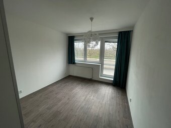 Pronájem bytu 3+kk, Poseidon, Pardubice - 10