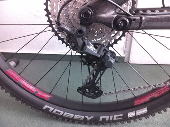 GT Sensor Carbon 2024 - 10
