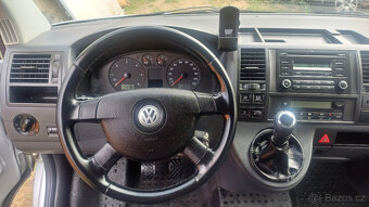 VW T5 Caravelle 2.5 TDI 4x4 Long 9 MÍST 2008 Nová STK - 10