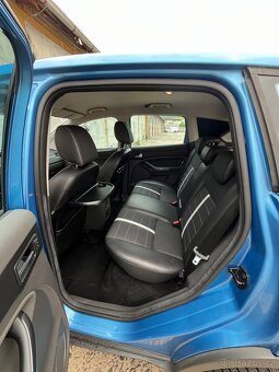 Ford Kuga 2,0 CDTI 4x4 Titanium REZERVACE - 10