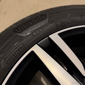 Zimní kola Volvo XC40 V90 Cross Country 235/55 R18 GoodYear - 10