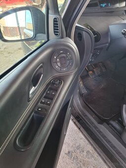 Renault Espace 2.0 dCi 96 kw - 10
