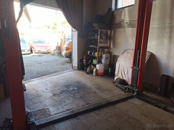 prodej obchodní prostory - 10
