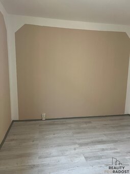 Nabízím k prodeji byt 3+1/L , byt 3+1 sídliště Mojžíř - 10