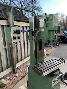 Stolní frézka Modig UBM 30 Heidenhain Positip frézka stolní - 10