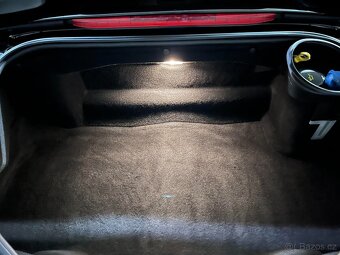 Prodám Porsche Boxster 986 2.7i Tiptronic 2003 154tKm - 10