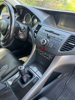 Accord - 10
