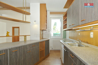 Prodej bytu 5+kk, 140 m², České Budějovice, ul. Ant. Barcala - 10