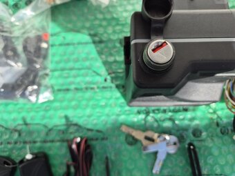 originální univerzální autoalarm LASERLINE s dálkovým ovládá - 10