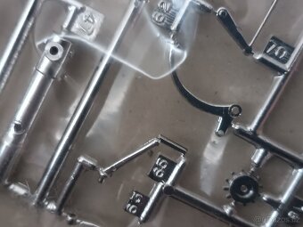 Model ČZ 250 "žluťák" moto cross Protar 1:9 (nesložený) - 10