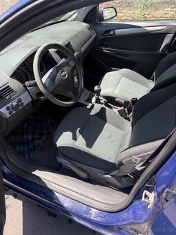 Opel Astra H 1.6 77KW combi - 10