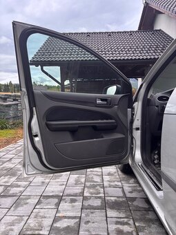 FORD FOCUS MK2 1.6 TDCI 80 KW – PO OBROVSKÉM SERVISU - 10