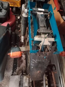 moped-Heo Gizmo - 10
